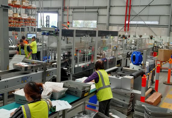 QS Warehouse AU - Satchel machine preparation & feed section